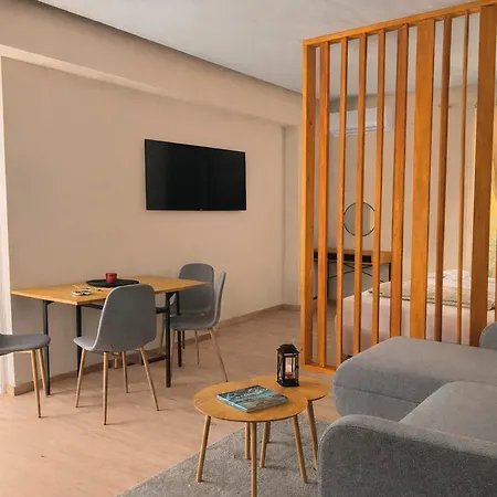 Sophia's Loft - Cozy Nest In Kalamata