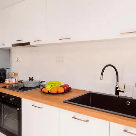 Sophia's Loft - Cozy Nest In Apartment *